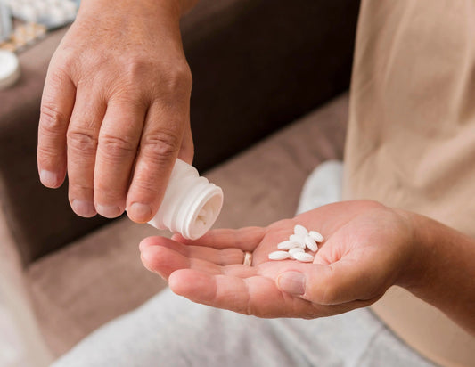 Pills or Sprays: Which Hair Loss Treatment is Better? My Store